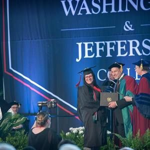 Meet your Posher, Christina